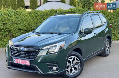 Внедорожник / Кроссовер Subaru Forester 2022 в Киеве