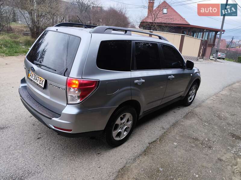 Позашляховик / Кросовер Subaru Forester 2008 в Коломиї
