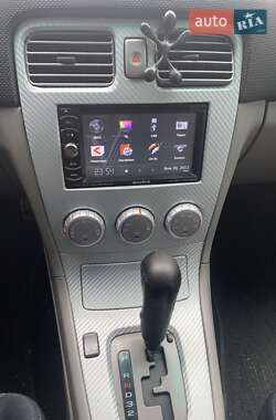 Внедорожник / Кроссовер Subaru Forester 2007 в 