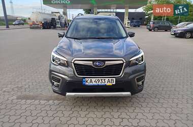 Позашляховик / Кросовер Subaru Forester 2020 в Києві