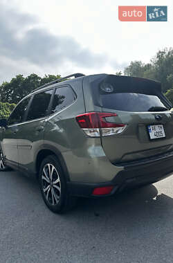 Позашляховик / Кросовер Subaru Forester 2019 в 