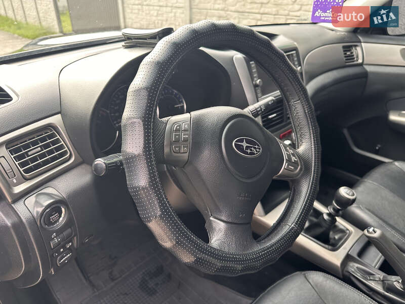 Позашляховик / Кросовер Subaru Forester 2010 в Києві