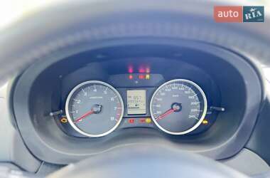 Внедорожник / Кроссовер Subaru Forester 2014 в 