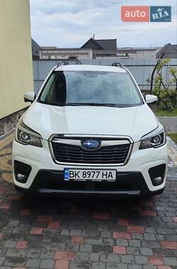 Позашляховик / Кросовер Subaru Forester 2020 в Вараші