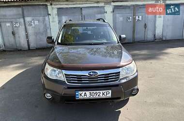 Внедорожник / Кроссовер Subaru Forester 2008 в 