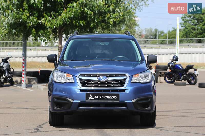 Внедорожник / Кроссовер Subaru Forester 2018 в Киеве