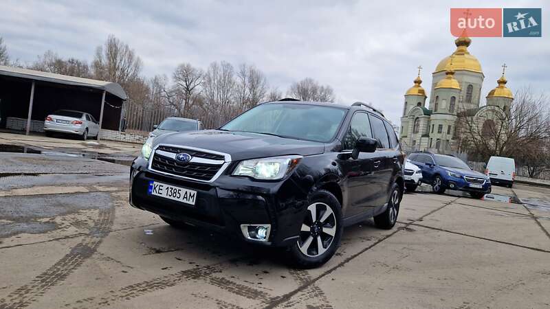 Внедорожник / Кроссовер Subaru Forester 2016 в 