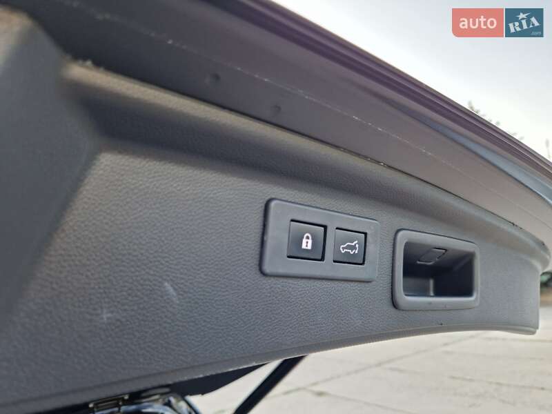 Позашляховик / Кросовер Subaru Forester 2019 в Дніпрі