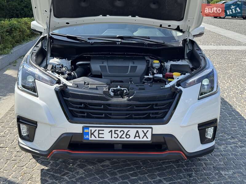 Позашляховик / Кросовер Subaru Forester 2023 в Дніпрі