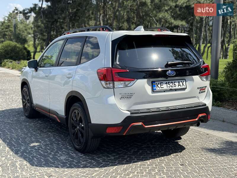 Позашляховик / Кросовер Subaru Forester 2023 в Дніпрі