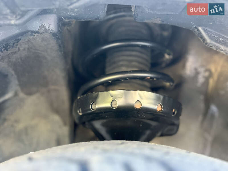 Позашляховик / Кросовер Subaru Forester 2003 в Києві