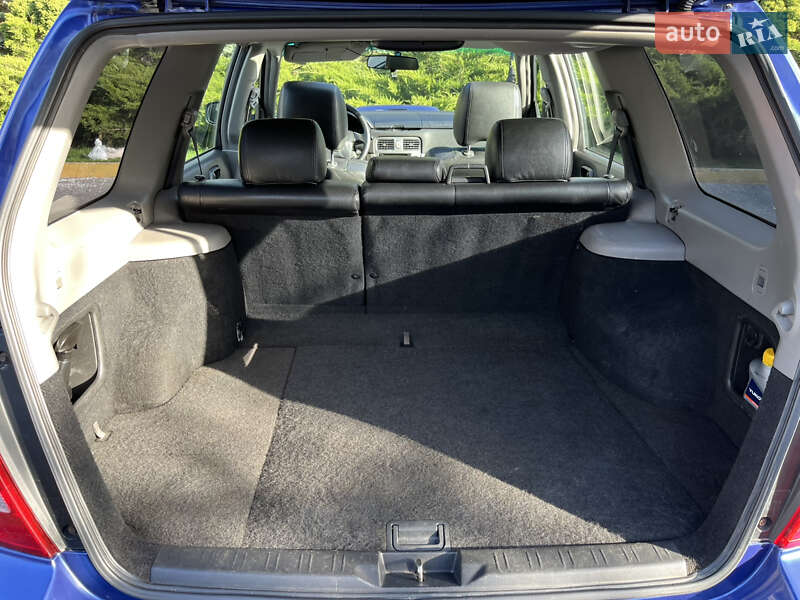 Позашляховик / Кросовер Subaru Forester 2003 в Києві