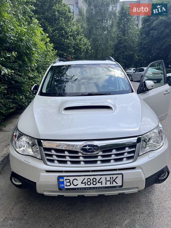 Subaru Forester 2011