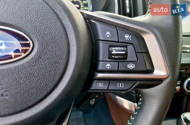 Внедорожник / Кроссовер Subaru Forester 2022 в 