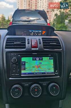 Внедорожник / Кроссовер Subaru Forester 2014 в 