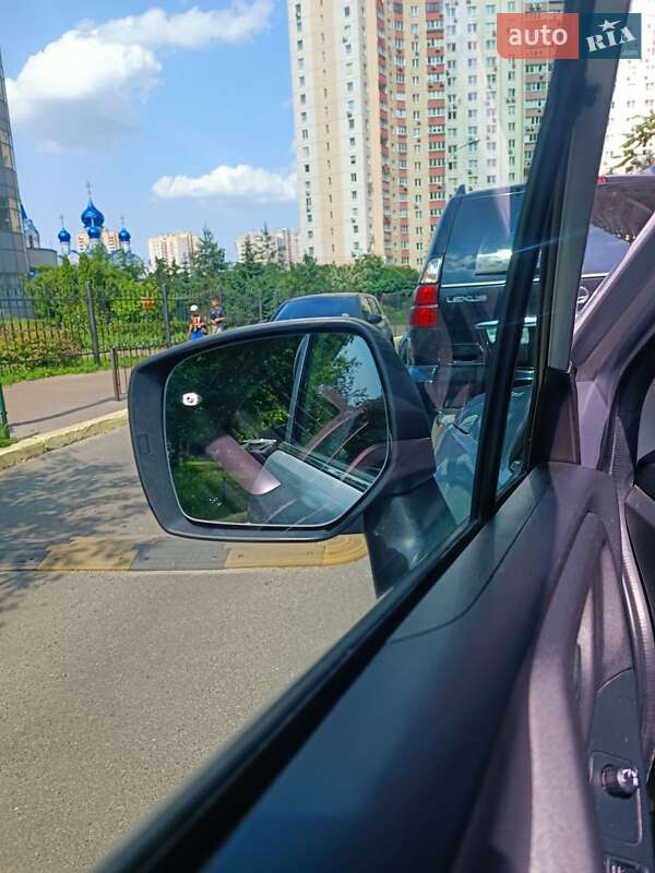 Внедорожник / Кроссовер Subaru Forester 2014 в Киеве