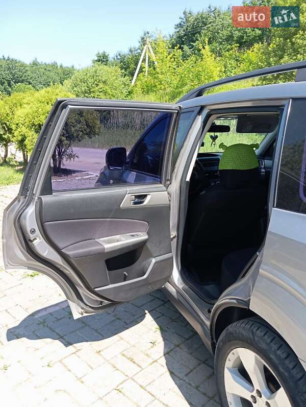 Позашляховик / Кросовер Subaru Forester 2008 в Львові фото 12 Позашляховик / Кросовер Subaru Forester 2008 в Львові