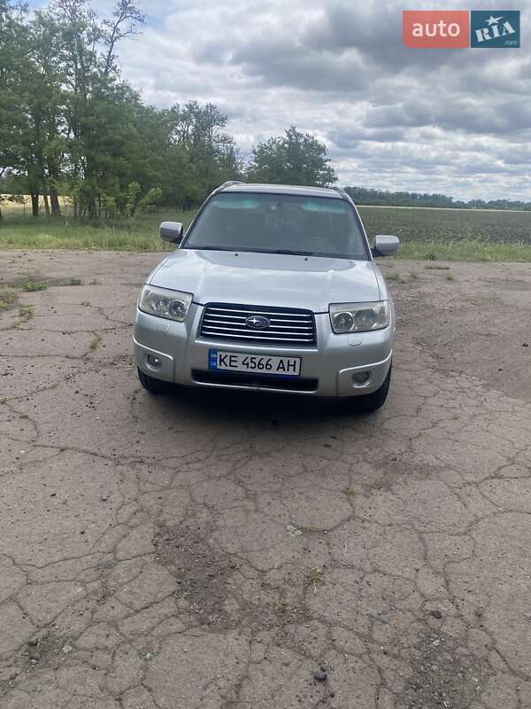 Внедорожник / Кроссовер Subaru Forester 2005 в Кривом Роге