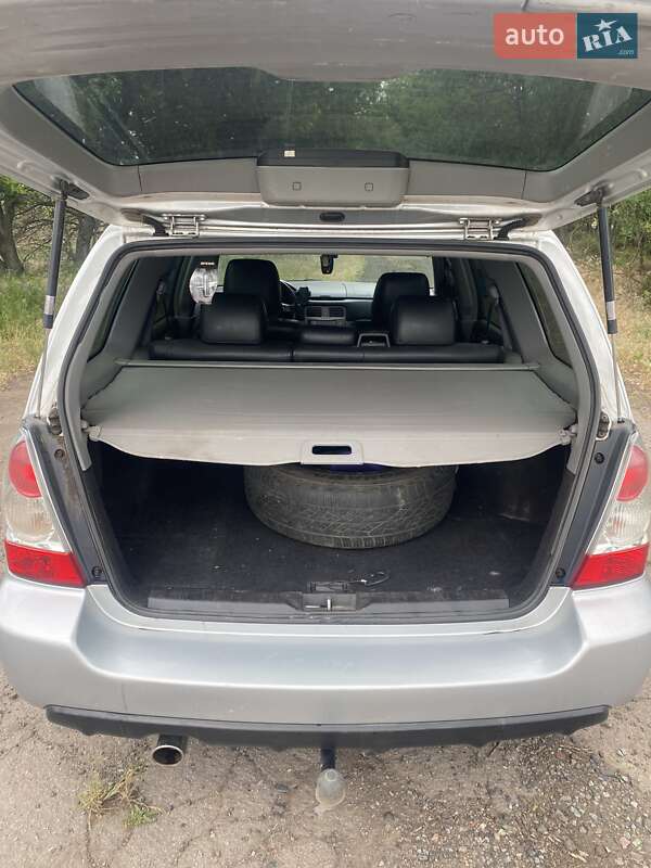 Внедорожник / Кроссовер Subaru Forester 2005 в Кривом Роге