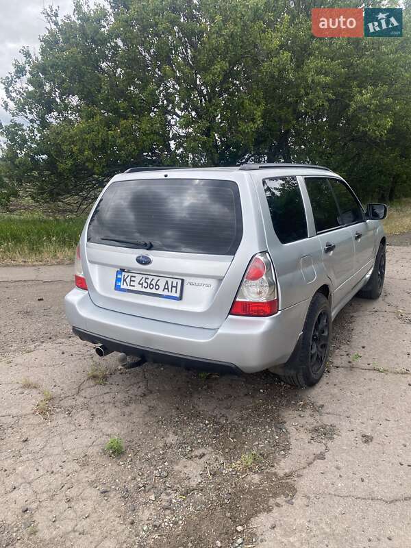 Внедорожник / Кроссовер Subaru Forester 2005 в Кривом Роге