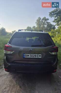 Позашляховик / Кросовер Subaru Forester 2021 в 