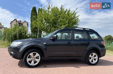 Внедорожник / Кроссовер Subaru Forester 2008 в 