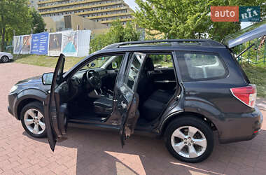 Внедорожник / Кроссовер Subaru Forester 2008 в 