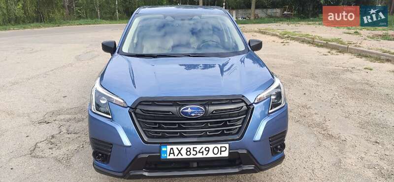 Внедорожник / Кроссовер Subaru Forester 2023 в 