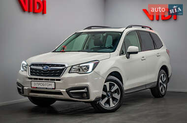 Внедорожник / Кроссовер Subaru Forester 2017 в Киеве