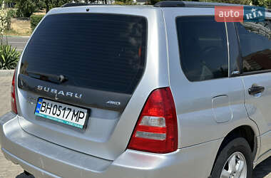 Внедорожник / Кроссовер Subaru Forester 2004 в 