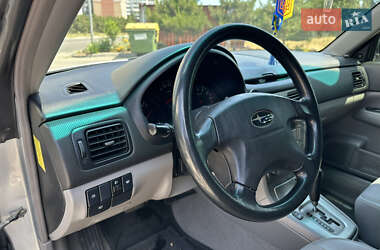 Внедорожник / Кроссовер Subaru Forester 2004 в 