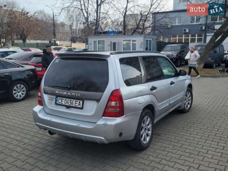 Внедорожник / Кроссовер Subaru Forester 2005 в Черновцах