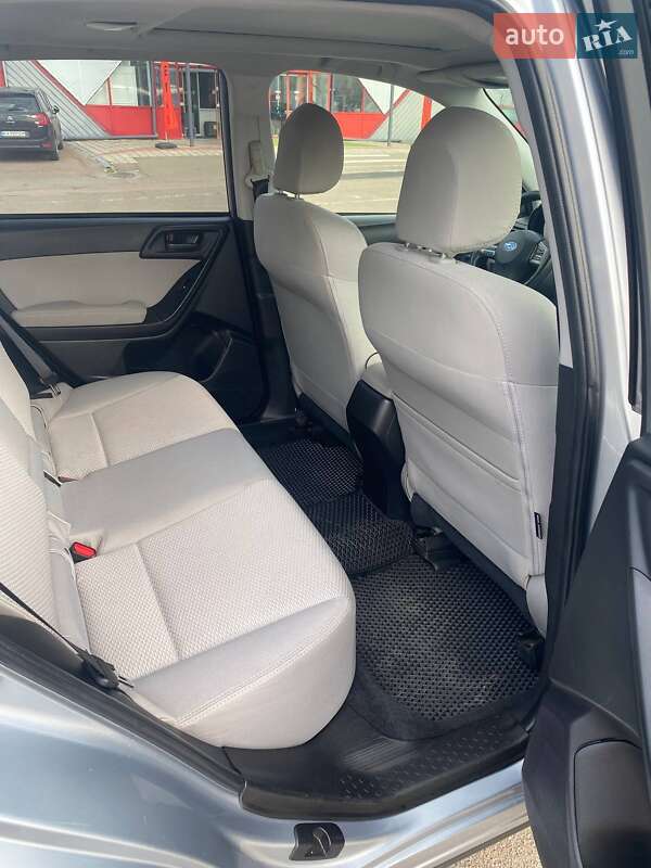 Внедорожник / Кроссовер Subaru Forester 2014 в Житомире