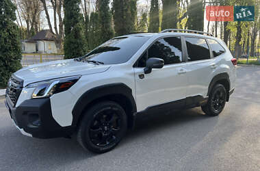 Позашляховик / Кросовер Subaru Forester 2022 в 