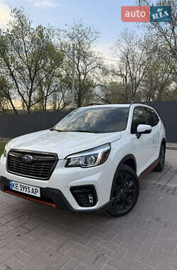Внедорожник / Кроссовер Subaru Forester 2018 в Днепре