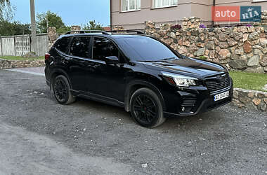 Внедорожник / Кроссовер Subaru Forester 2018 в 