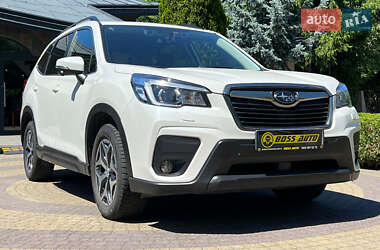 Внедорожник / Кроссовер Subaru Forester 2019 в Львове