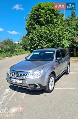 Внедорожник / Кроссовер Subaru Forester 2011 в Киеве