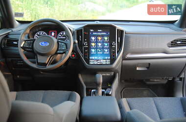 Позашляховик / Кросовер Subaru Forester 2024 в 