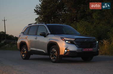 Позашляховик / Кросовер Subaru Forester 2024 в 