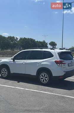 Внедорожник / Кроссовер Subaru Forester 2020 в Днепре