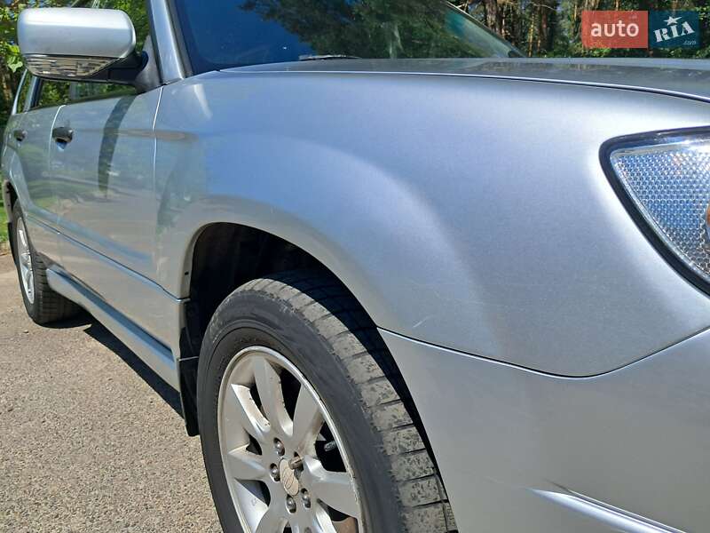 Внедорожник / Кроссовер Subaru Forester 2006 в Киеве