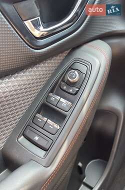 Внедорожник / Кроссовер Subaru Forester 2023 в 