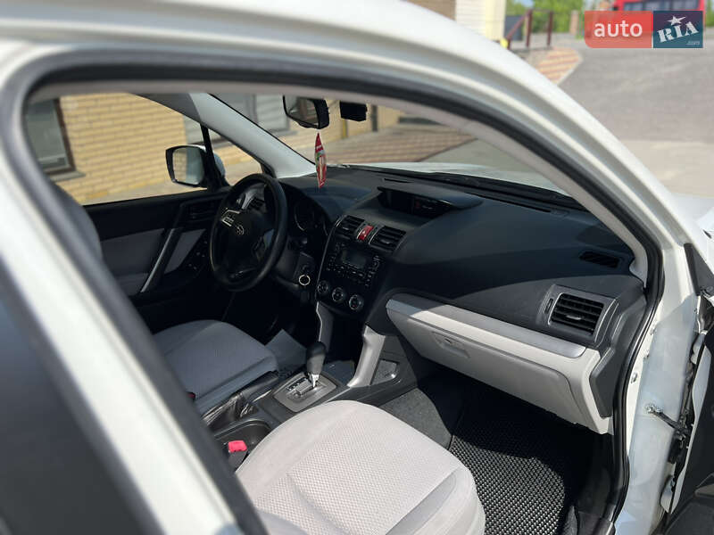 Внедорожник / Кроссовер Subaru Forester 2014 в Бердичеве