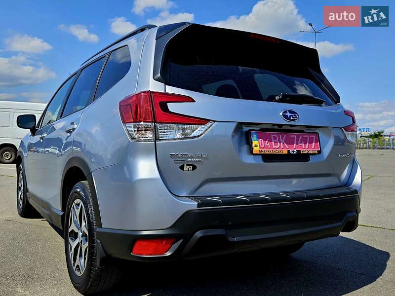 Внедорожник / Кроссовер Subaru Forester 2024 в Днепре