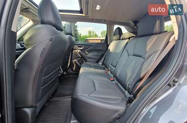 Внедорожник / Кроссовер Subaru Forester 2023 в 