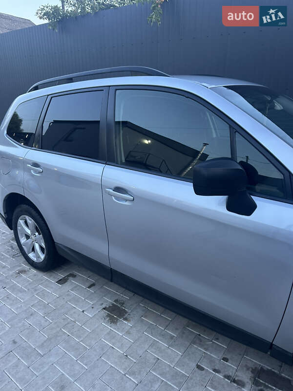 Позашляховик / Кросовер Subaru Forester 2014 в Первомайську