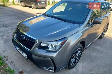 Внедорожник / Кроссовер Subaru Forester 2018 в 