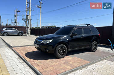 Внедорожник / Кроссовер Subaru Forester 2011 в 