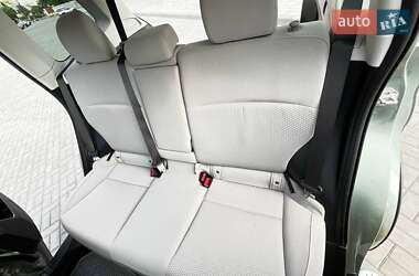 Внедорожник / Кроссовер Subaru Forester 2016 в 